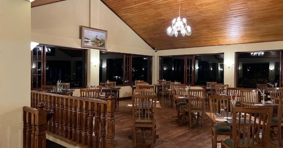 Tea Bush Hotel Nuwara Eliya – A Scenic Escape in Sri Lanka’s Hill Country